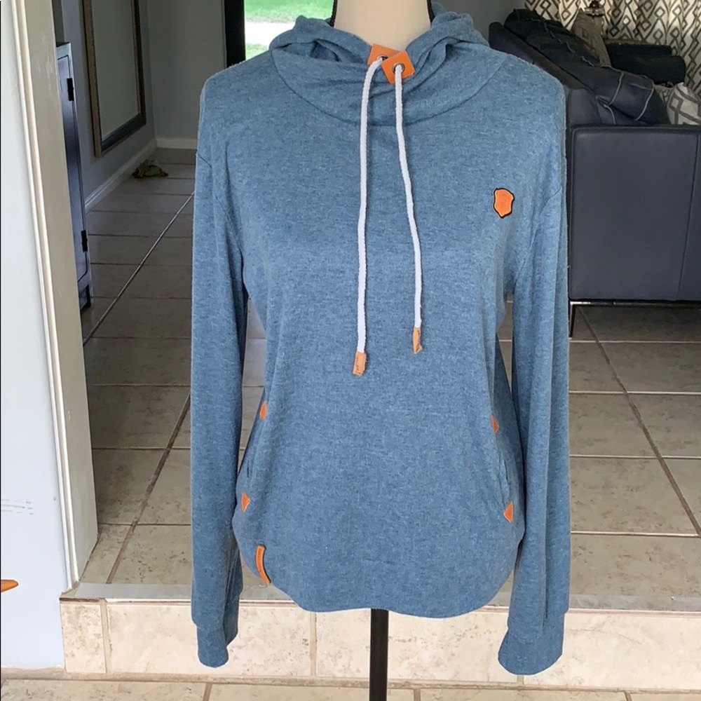 Naketano Hoodie with drawstrings. 🧥